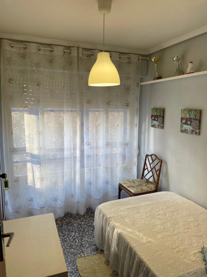 Turistico Millan Apartment Monovar
