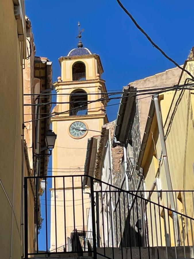 Turistico Millan Monovar