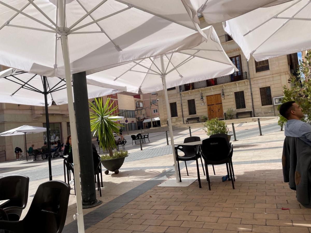 Turistico Millan Apartment Monovar